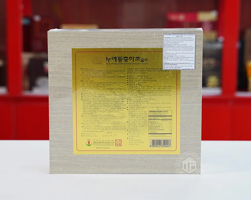 Nước đông trùng hạ thảo Hàn Quốc hộp gỗ 60 gói Nước đông trùng hạ thảo Hàn Quốc hộp gỗ 60 gói