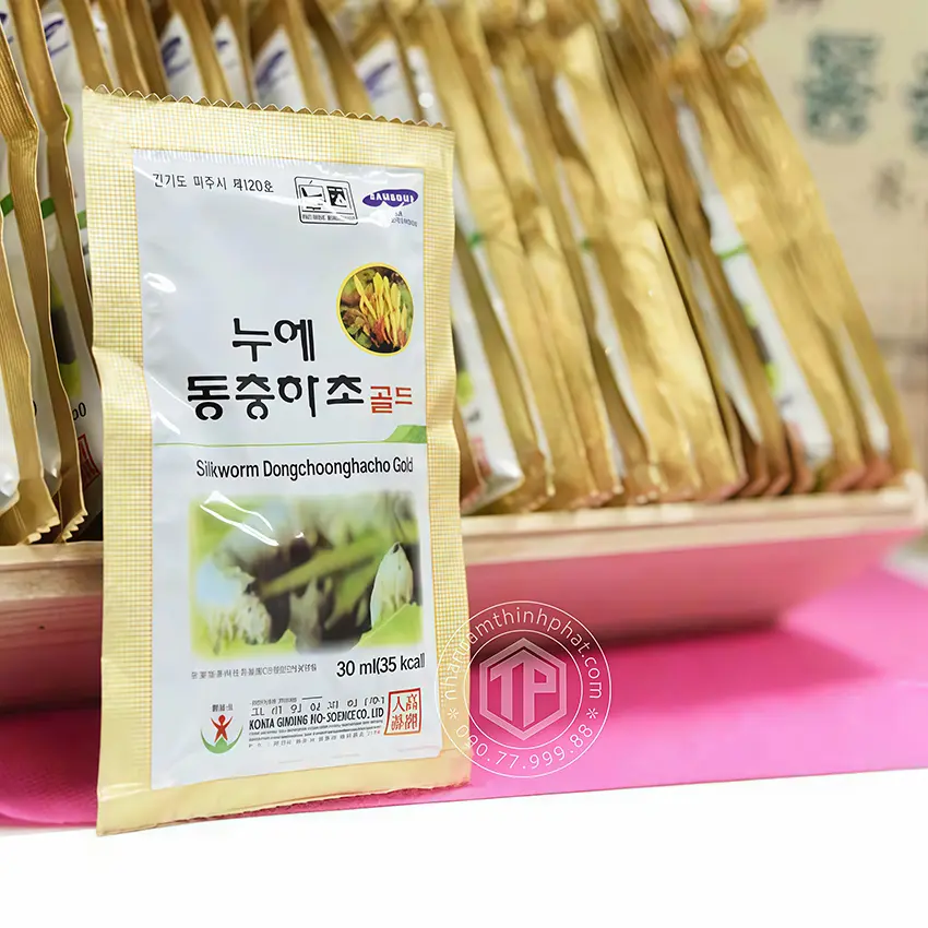 Nước đông trùng hạ thảo Hàn Quốc hộp gỗ 60 gói